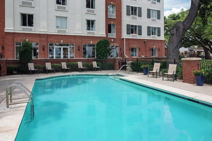Pool 15 of 30