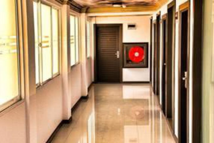 Ballroom/Hall 20 of 26