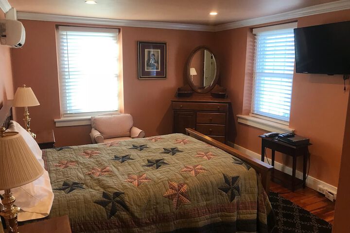 Room 25 of 64