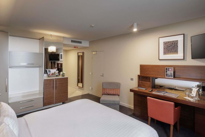 Room 20 of 146