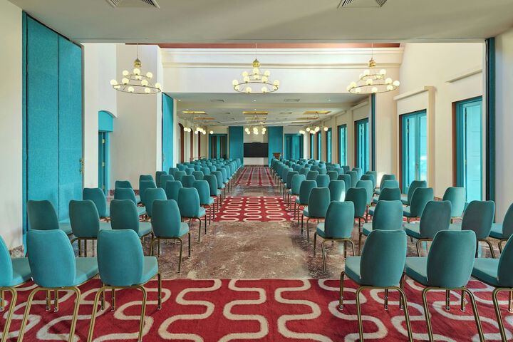 Hotel Interior 7 of 124