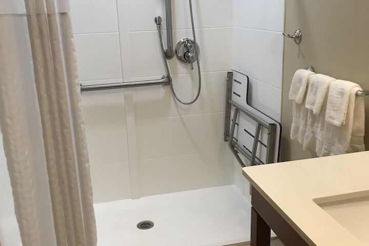 1 King Bed Suite (1 of 17)