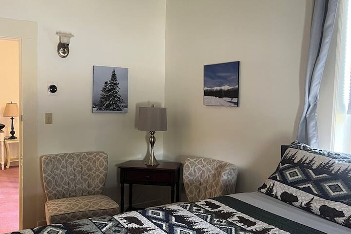 Room 14 of 103