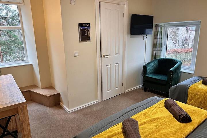 Room 15 of 89