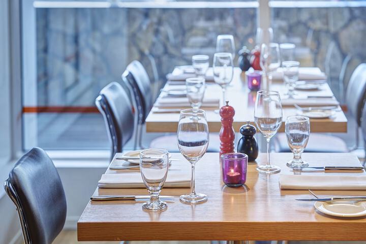 Dining 63 of 81