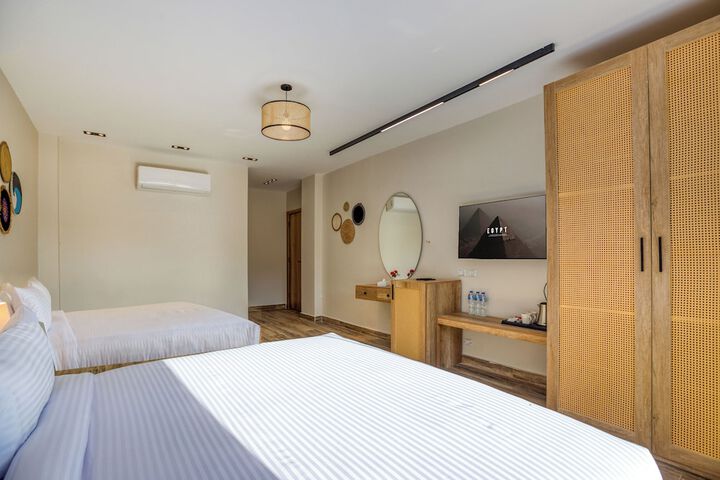 Room 27 of 75