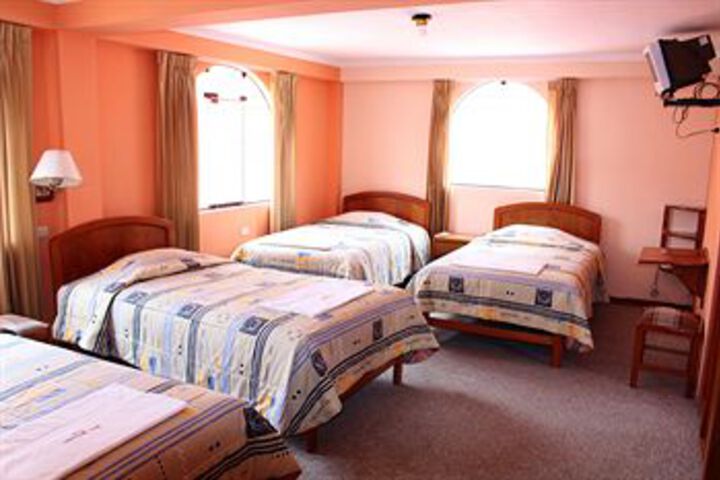 Room 8 of 15