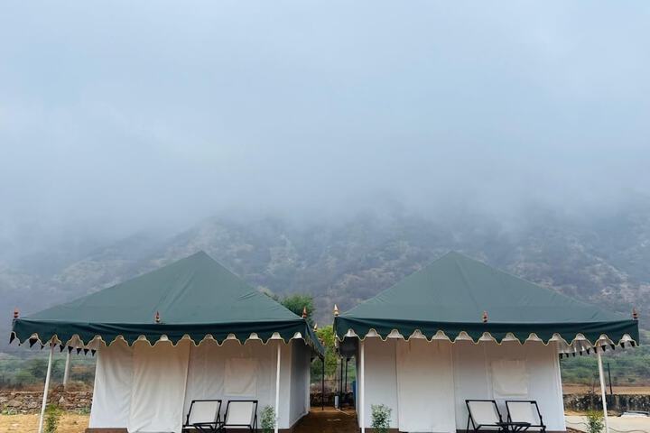 Hotel 5 of 8