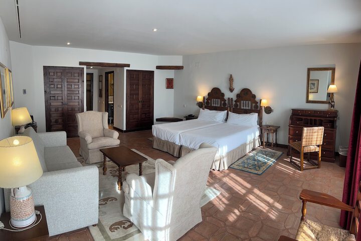 Room 10 of 49