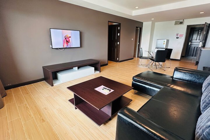 Room 12 of 46