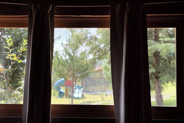 Room 38 of 220