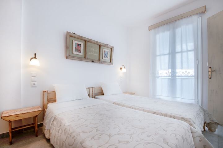 Room 20 of 120