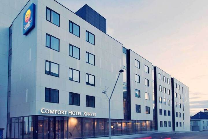 Hotel 37 von 42