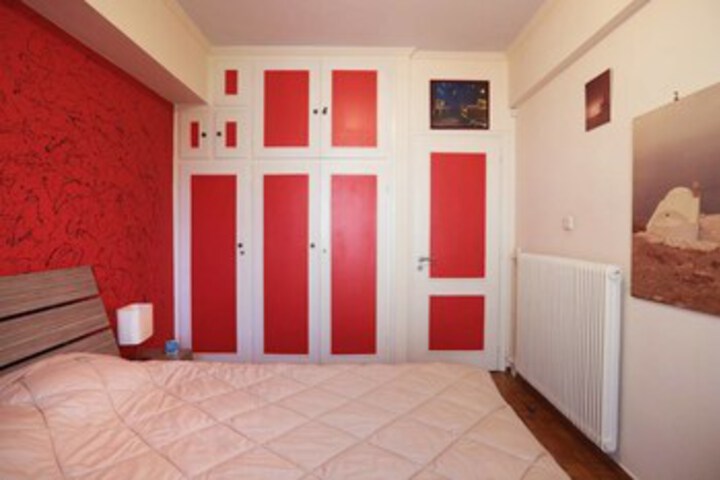 Room 21 of 34