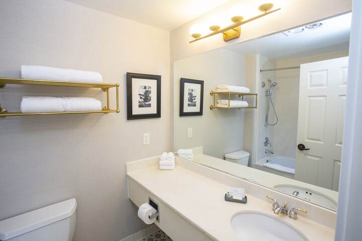 Room 20 of 29