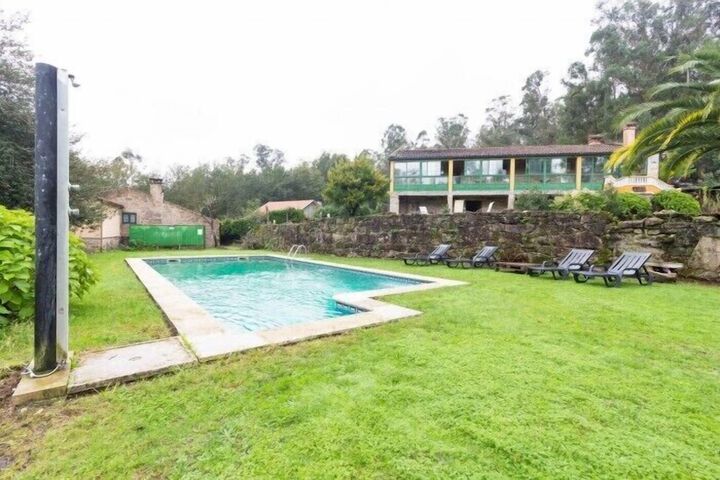Pool 18 of 56