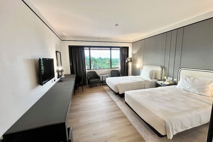 Room 14 of 69