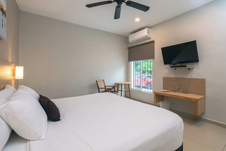Room 21 of 44