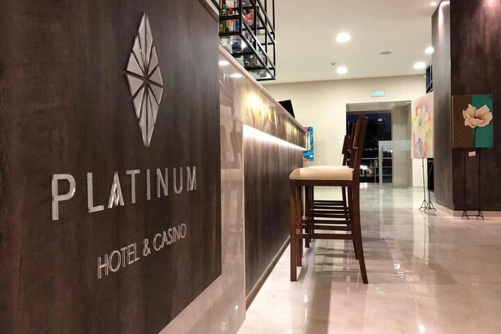 PLATINUM HOTEL CASINO
