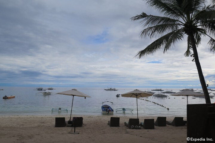 Beach 63 of 70