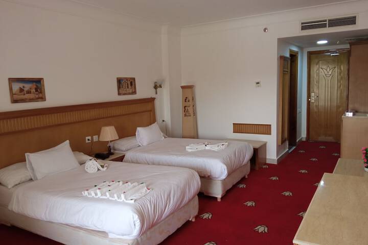 Room 26 of 109