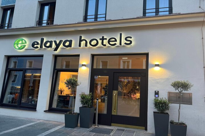 elaya hotel regensburg city center Trademark by Wyndham