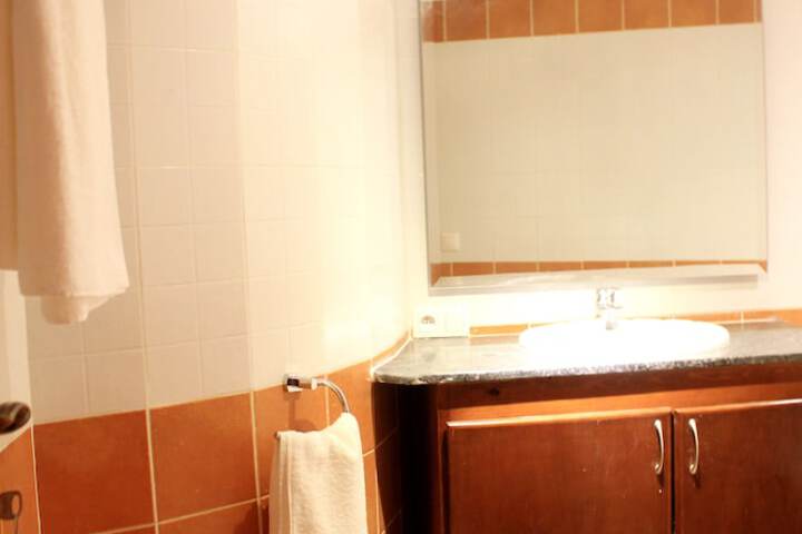 Room 29 of 65