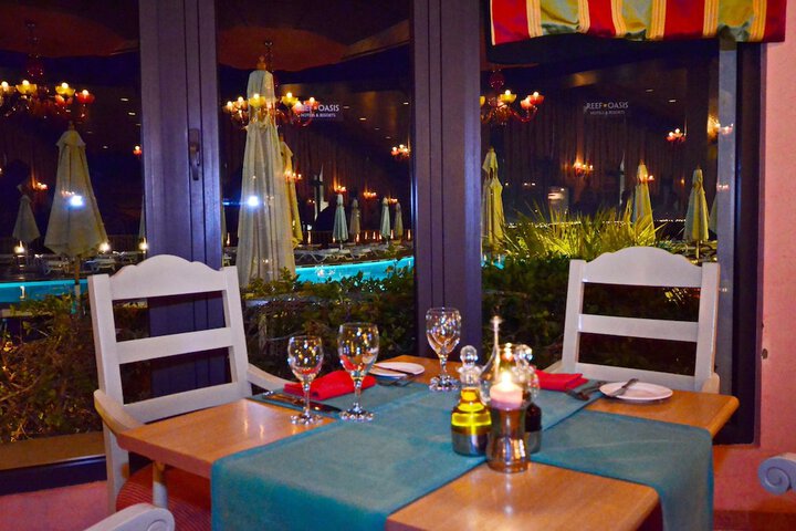 Dining 52 of 89