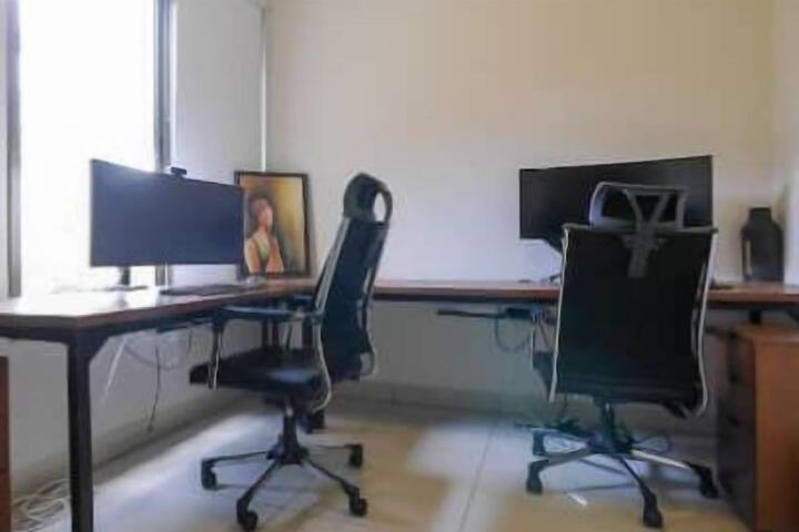 Room 19 of 51