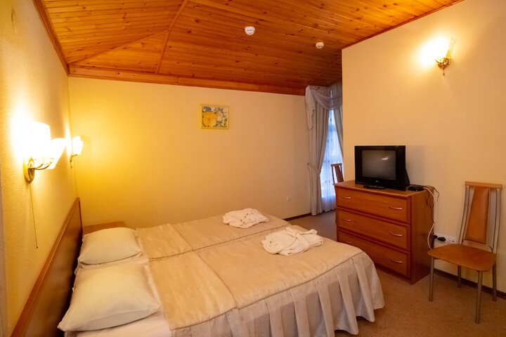 Room 64 of 129