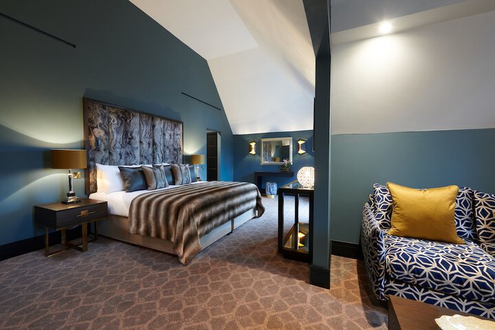 Room 8 of 36