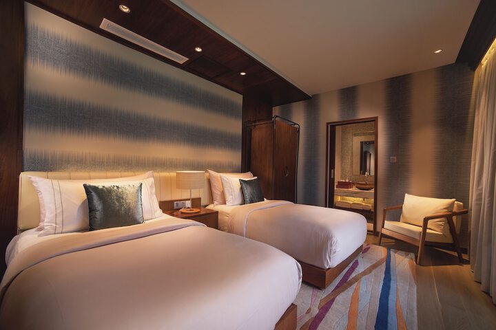 Room 25 of 149