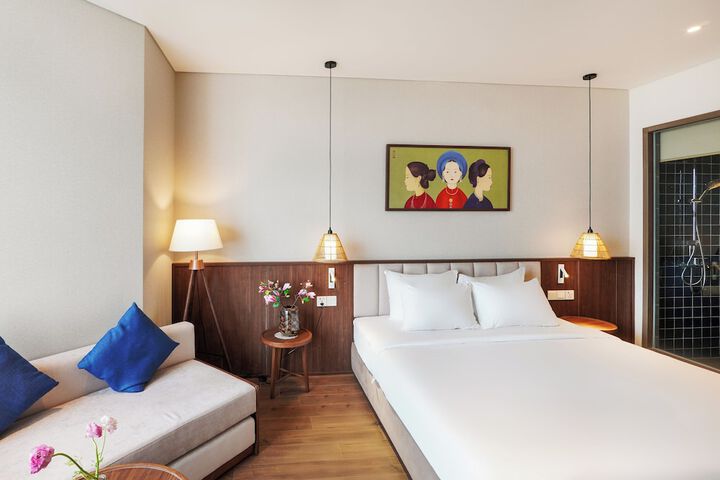 Room 10 of 97