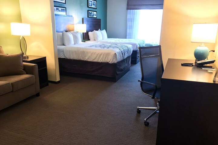 Room 19 of 42