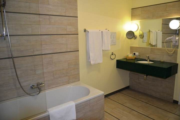 Clean Restrooms