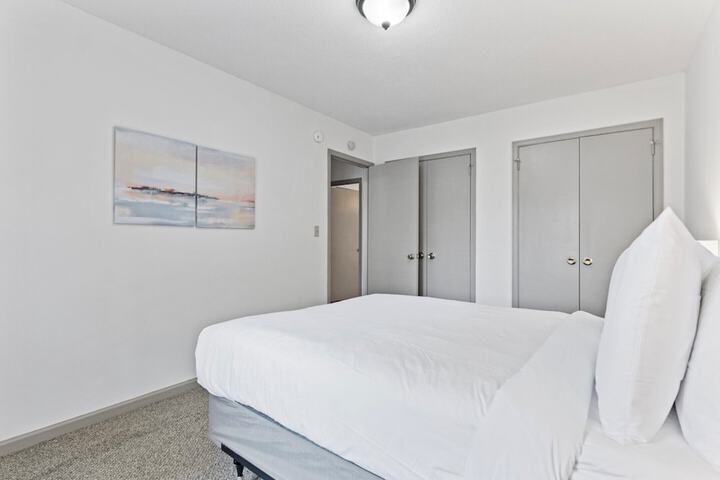 Room 8 of 47