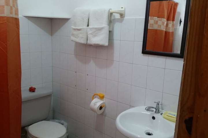 Room 5 of 20