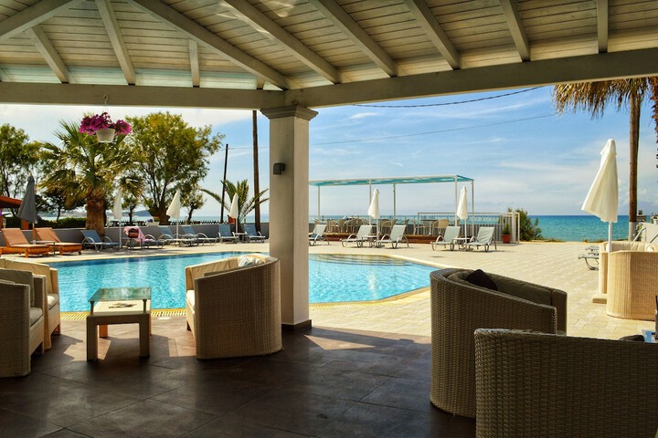 SunRose Beach Aparthotel in Corfu