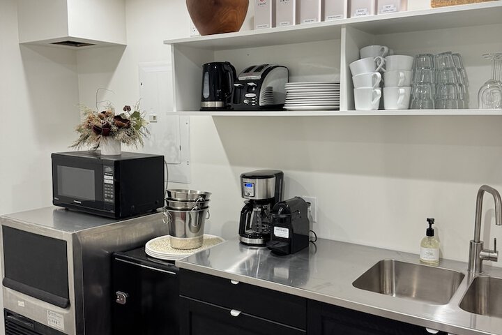 Breakfast/Coffee Service 50 of 70