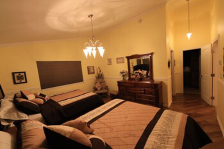 Room 60 of 68