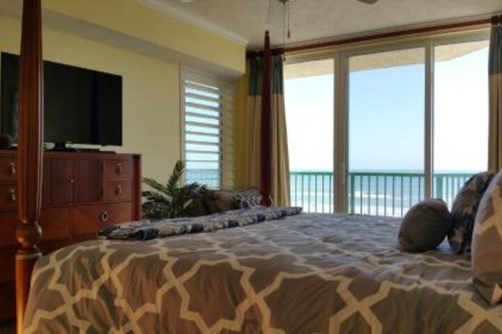Dimucci Tt 205 Condo in Daytona Beach, FL