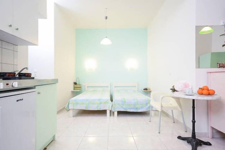 Room 19 of 32