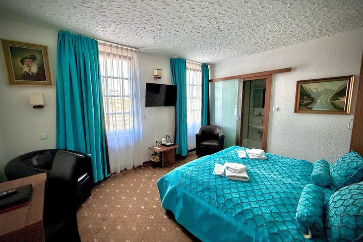 Room 39 of 107