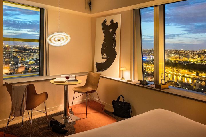 Room 20 of 94