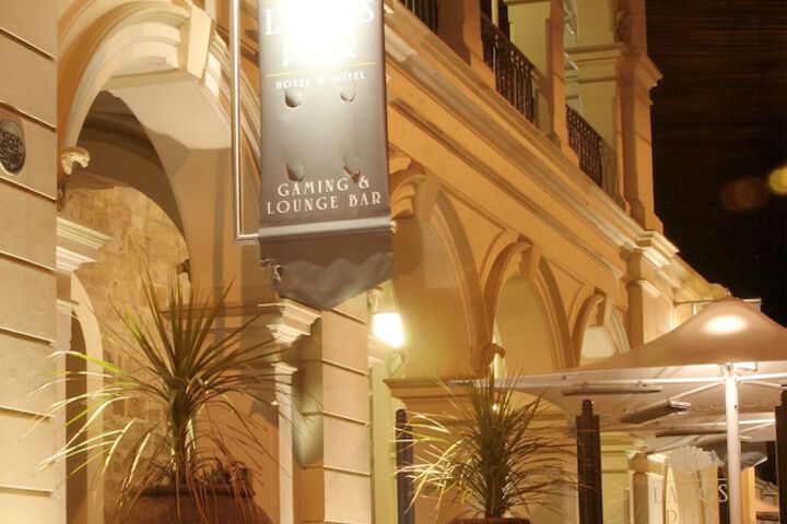 Hotel 52 of 63