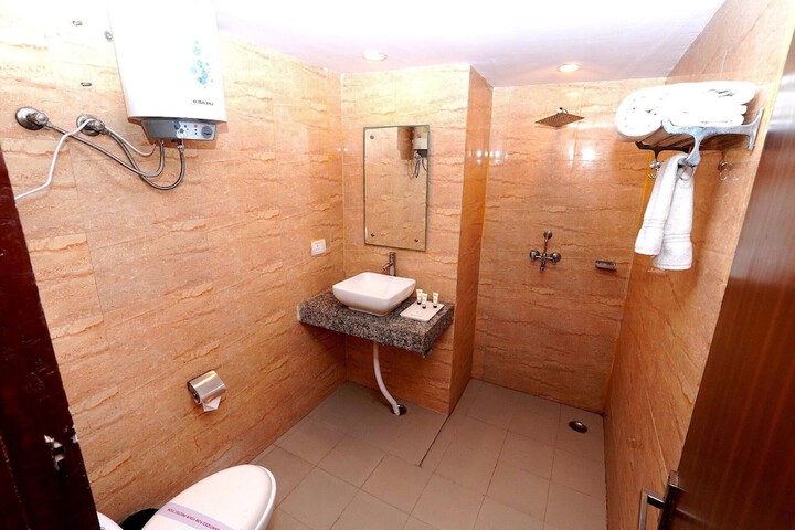 Room 20 of 46