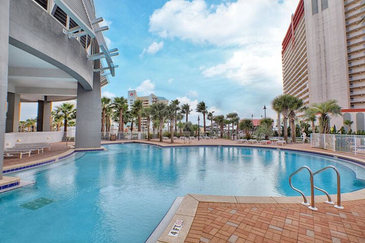Pool 127 of 151
