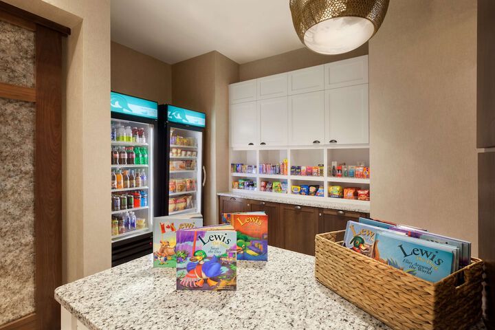 Snack bar