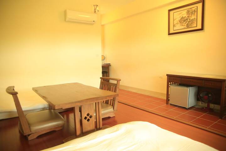 Room 7 of 39