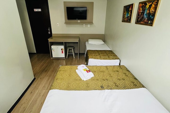 Room 37 of 113